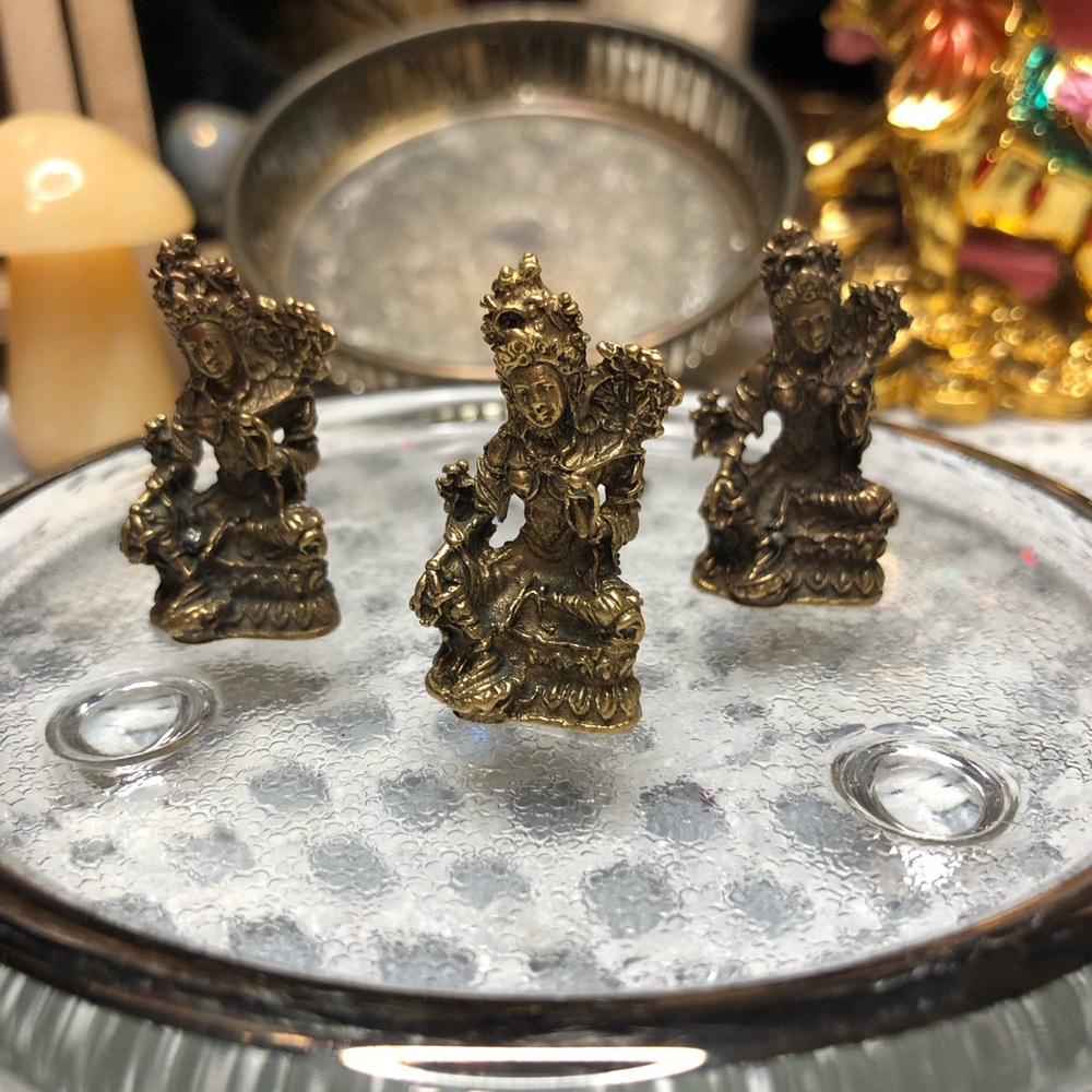 🫶🏻Ganesh Bronze Figurine, listing is for 1. ♥️